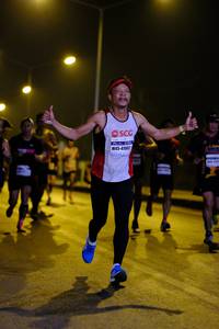 BIB: 41002
                            <button type="button" onclick="openModal(7586154)" class="btn btn-primary btn-sm float-right btn-popup" data-toggle="modal" data-target=".modal-high-quality">
                        <i class="fas fa-shopping-cart"></i> Add to Cart
                    </button>
                                            <button type="button" onclick="isThisMe(7586154, true)" class="btn btn-success btn-sm float-right btn-popup btn-isme hidden" data-toggle="tooltip" data-placement="bottom" title="นี่คือรูปของคุณใช่ไหม คลิกที่นี่เพื่อเอาเข้าอัลบั้ม">
                        <i class="fas fa-plus"></i> Add to album
                    </button>
                    <button type="button" onclick="isThisMe(7586154, false)" class="btn btn-warning btn-sm float-right btn-popup btn-isnotme hidden">
                        <i class="fas fa-ban"></i> Remove from album
                    </button>